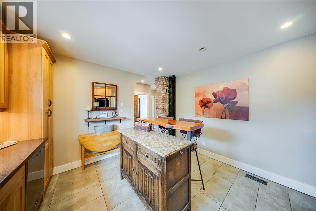812 2nd Street - 14