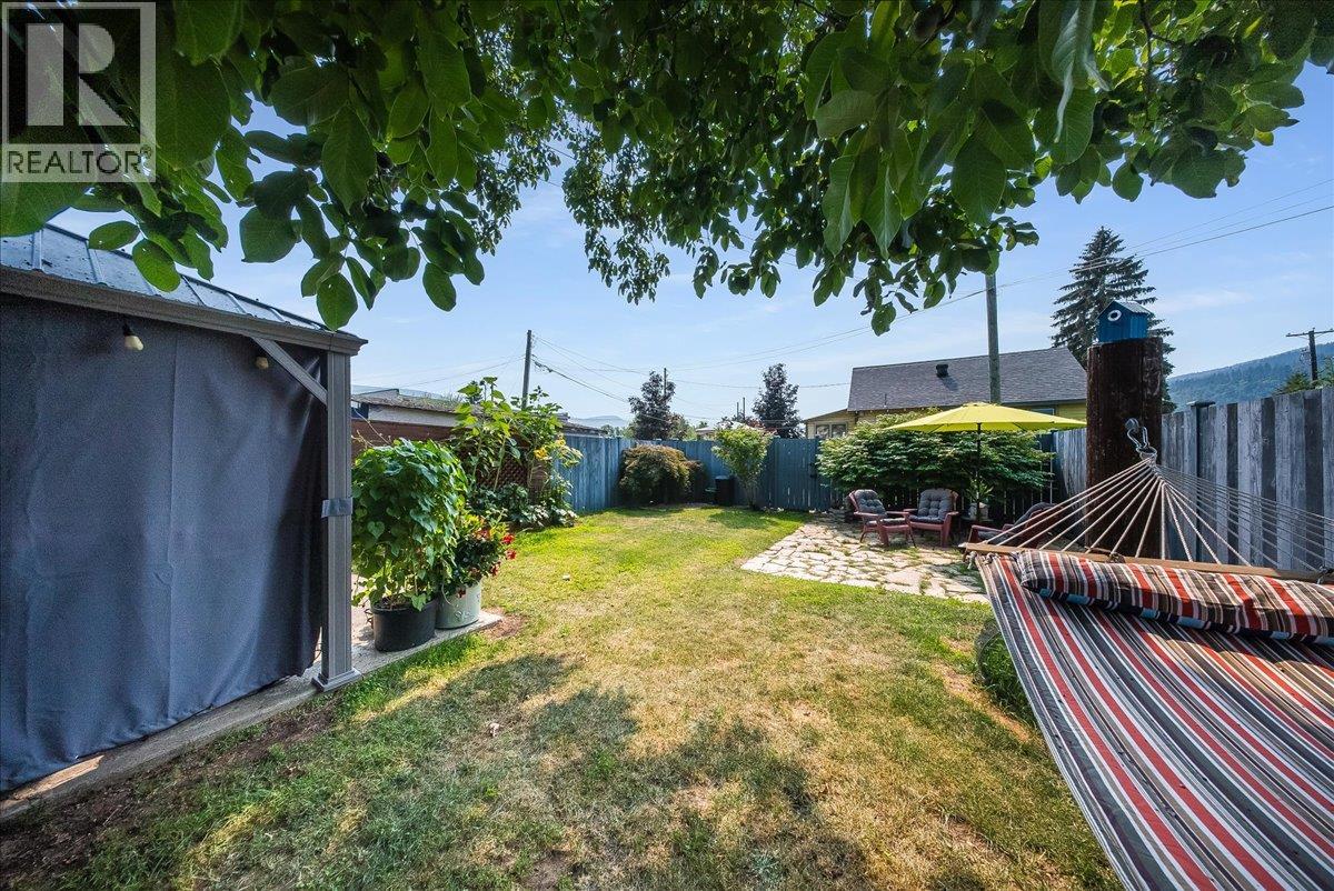 812 2nd Street, Castlegar
