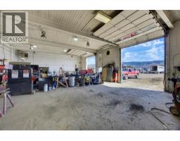 499 Chilcotin Road, Kamloops, BC V2H1A7 Photo 6