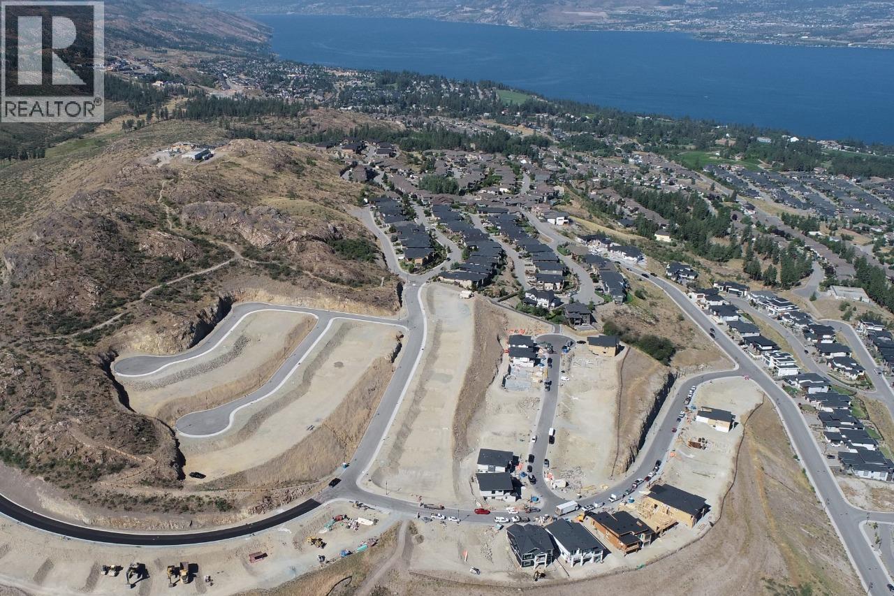 1240 Heweston Avenue, Kelowna