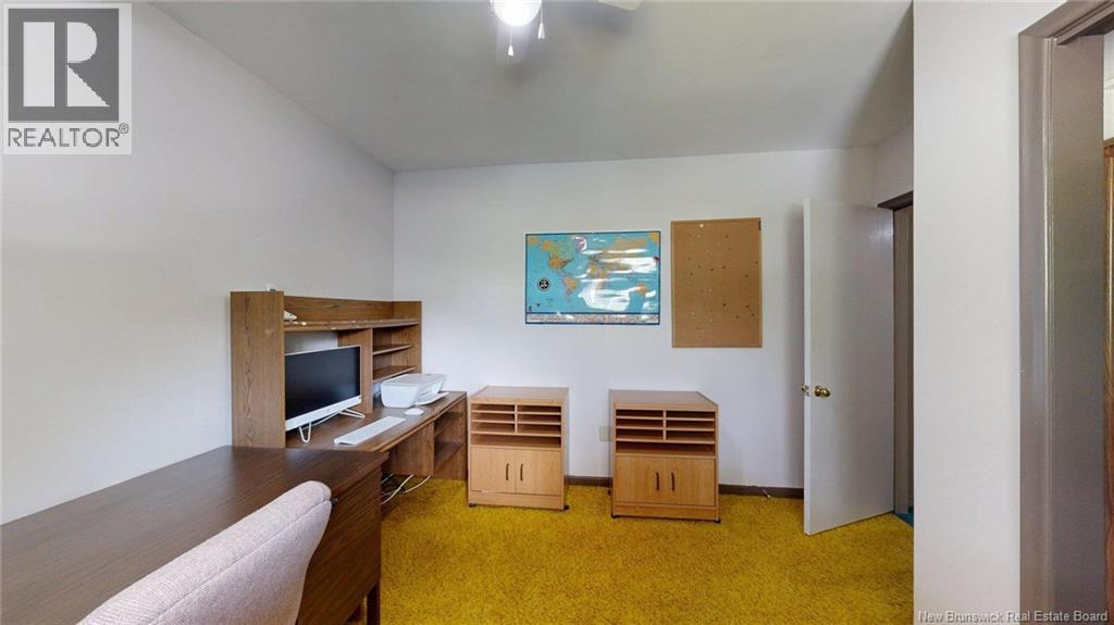 886 Millidge Avenue - Image 17