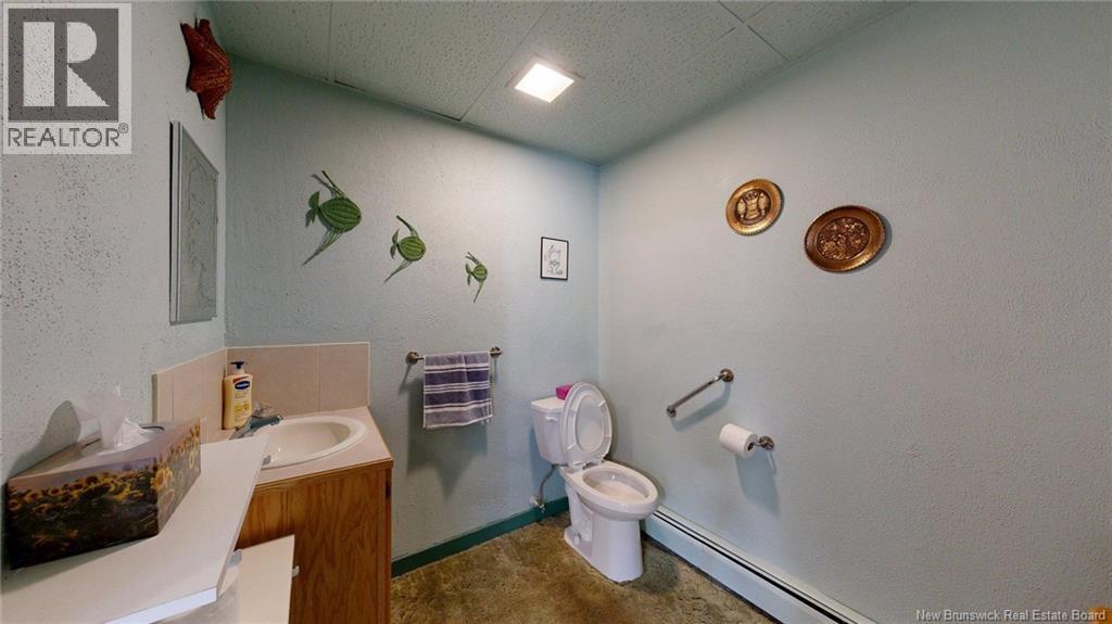 886 Millidge Avenue - Image 27