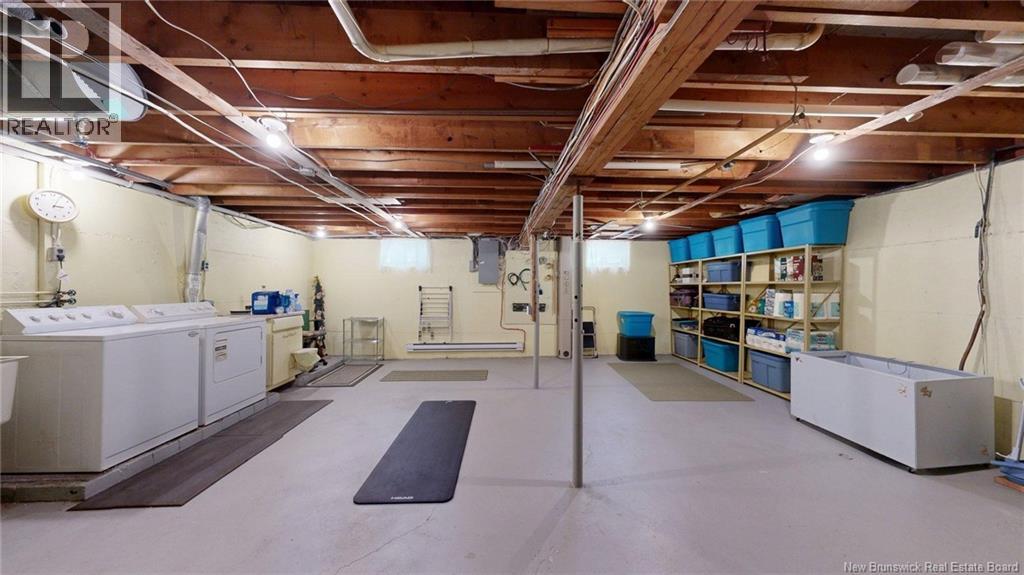 886 Millidge Avenue - Image 28