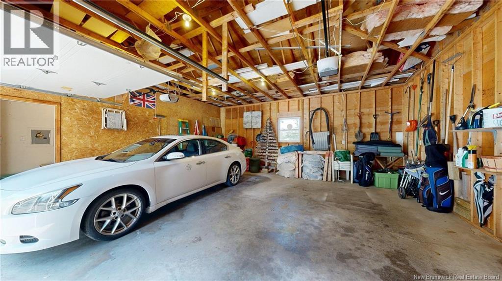 886 Millidge Avenue - Image 33