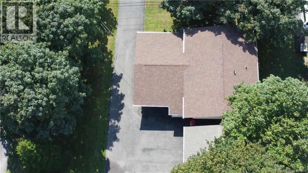 886 Millidge Avenue - Image 39