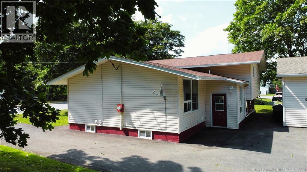 886 Millidge Avenue - Image 45