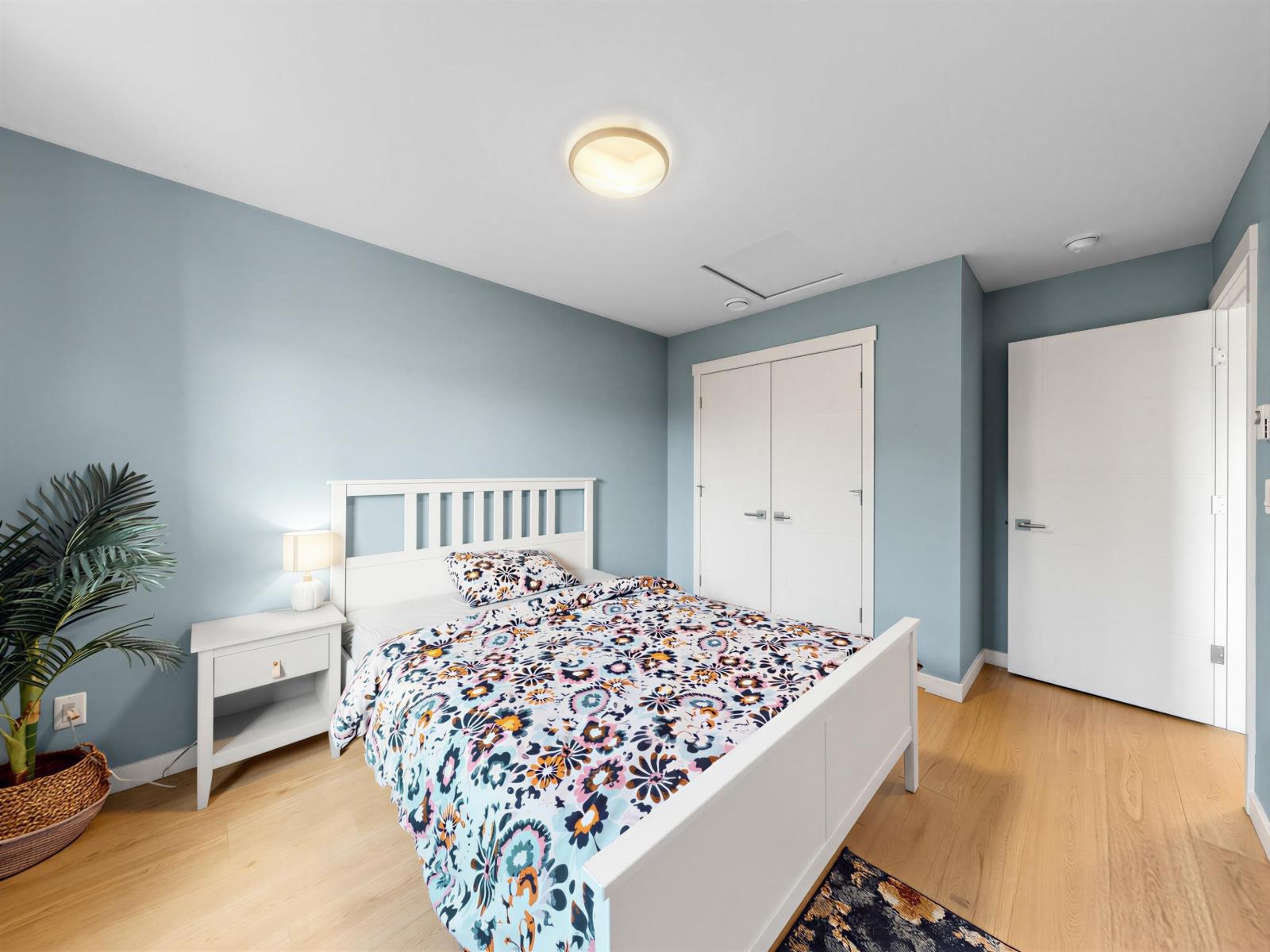 16441 24 AVENUE, Surrey