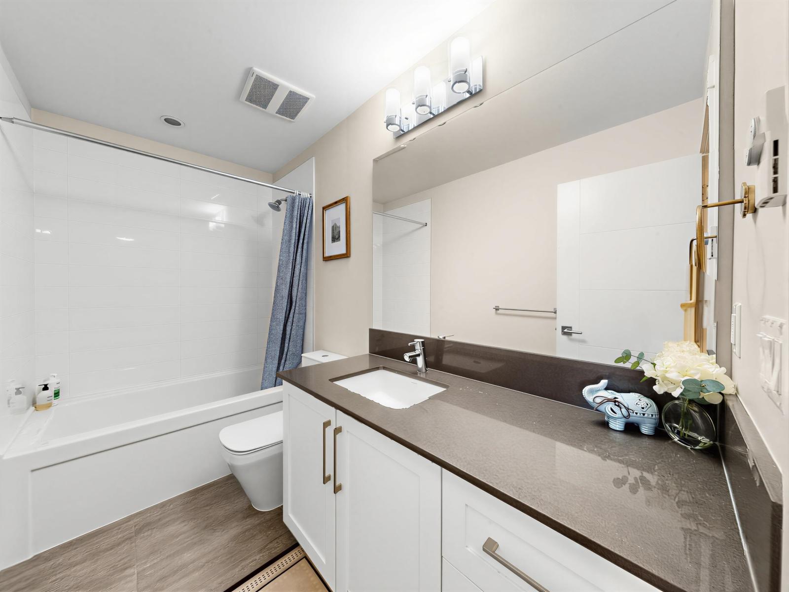 16441 24 AVENUE, Surrey