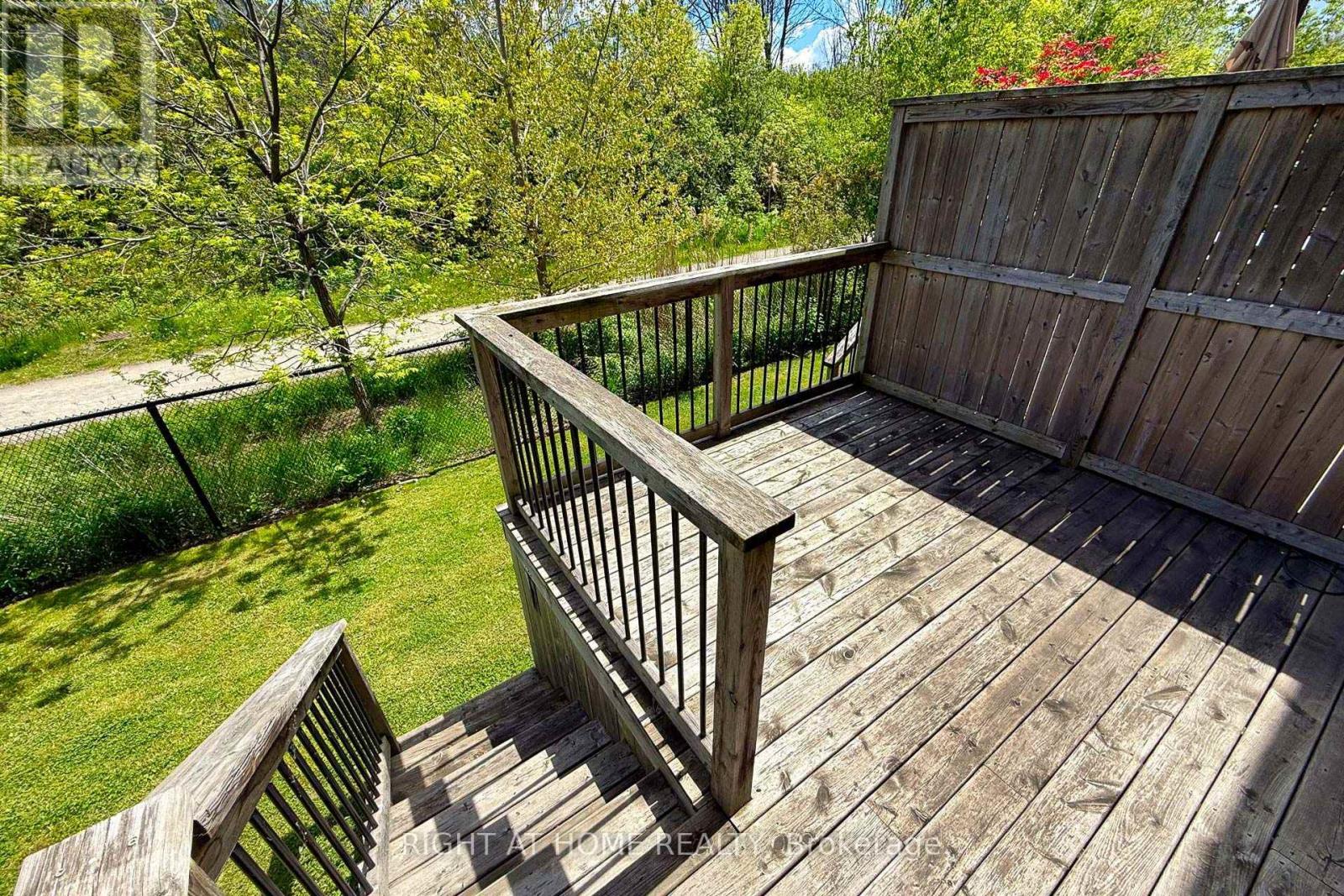 71 SOUTHSHORE CRESCENT - Image 38