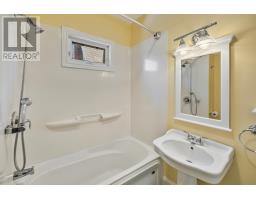 21 Grafton Street, Charlottetown, PE C1A1K6 Photo 28