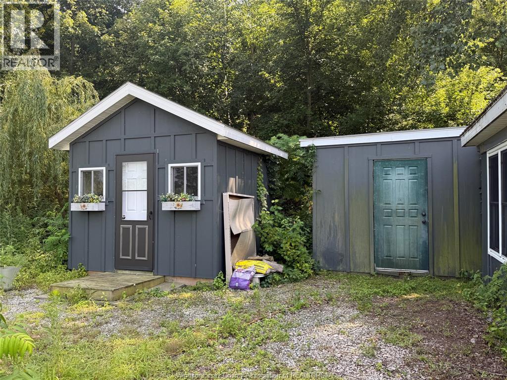1571 McCormick ROAD - 18