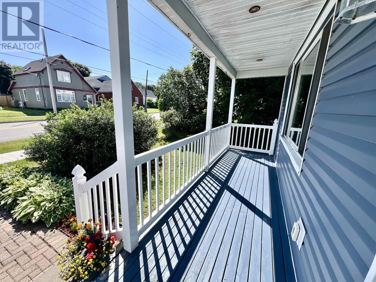 30 Fraser Avenue - 31