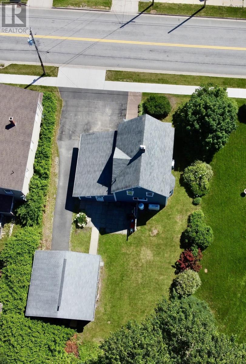 Property 7 of 33 of 30 Fraser Avenue