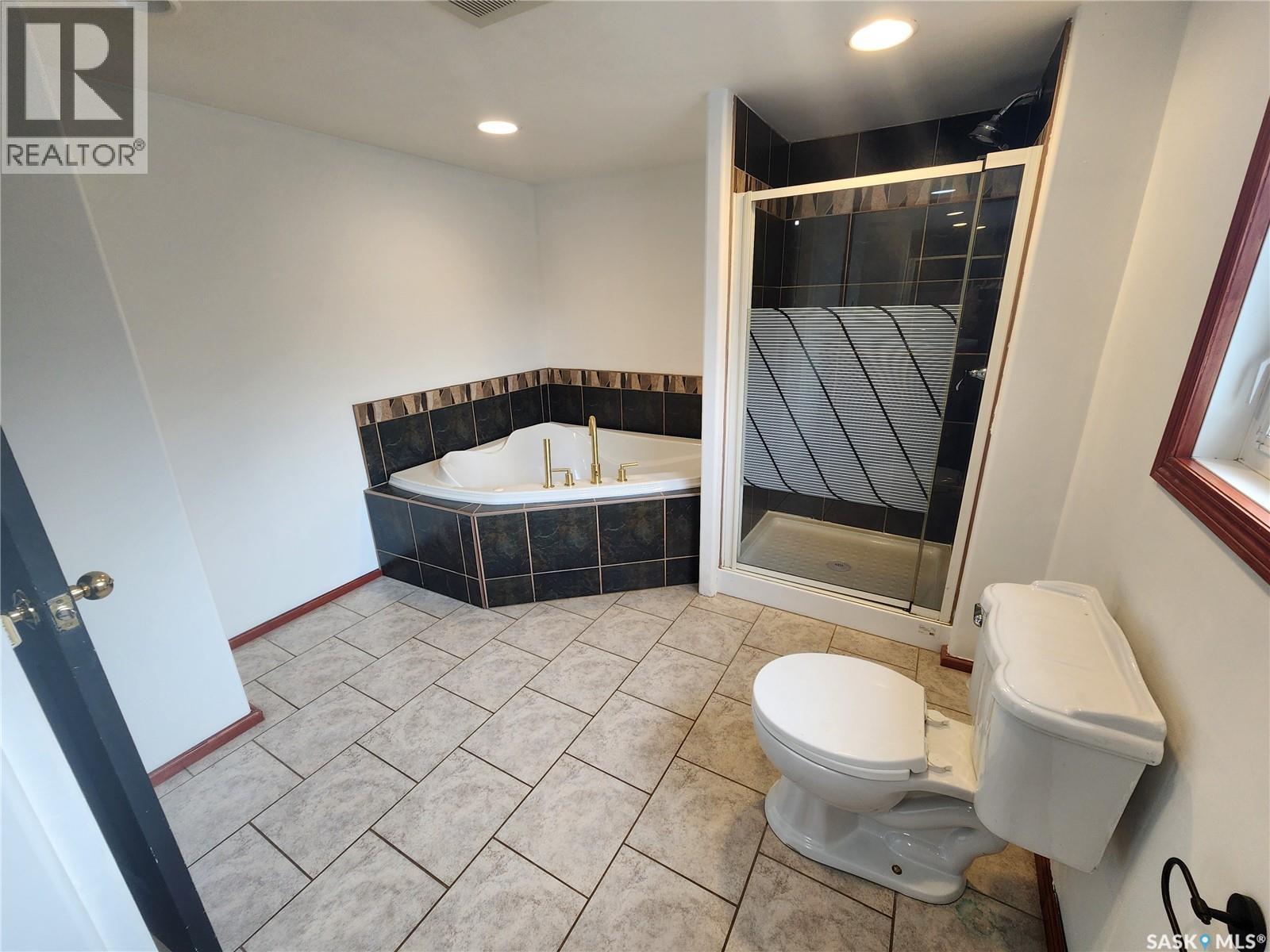 430 3rd STREET - Image 31