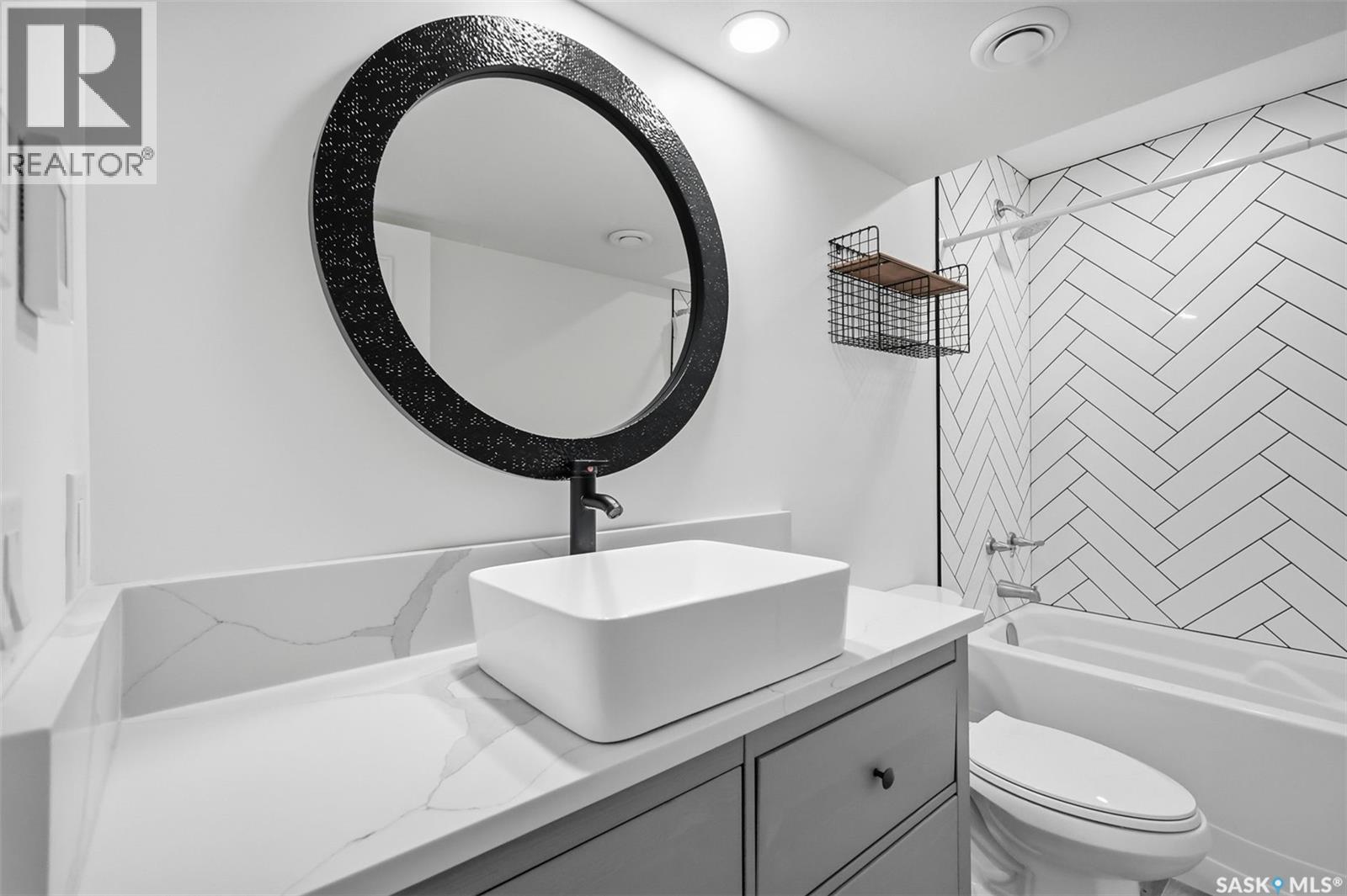 451 Veltkamp CRESCENT - Image 37