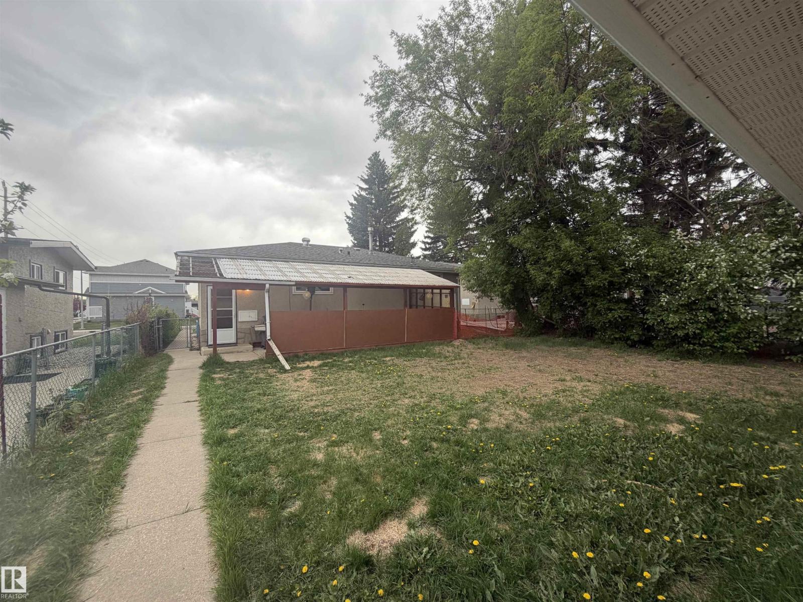 13207 117 ST NW - Image 22