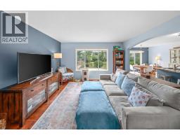43 Cougar Ridge Bay Sw, Calgary, AB T3H5C4 Photo 17