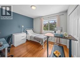 Bedroom - 43 Cougar Ridge Bay Sw, Calgary, AB T3H5C4 Photo 14