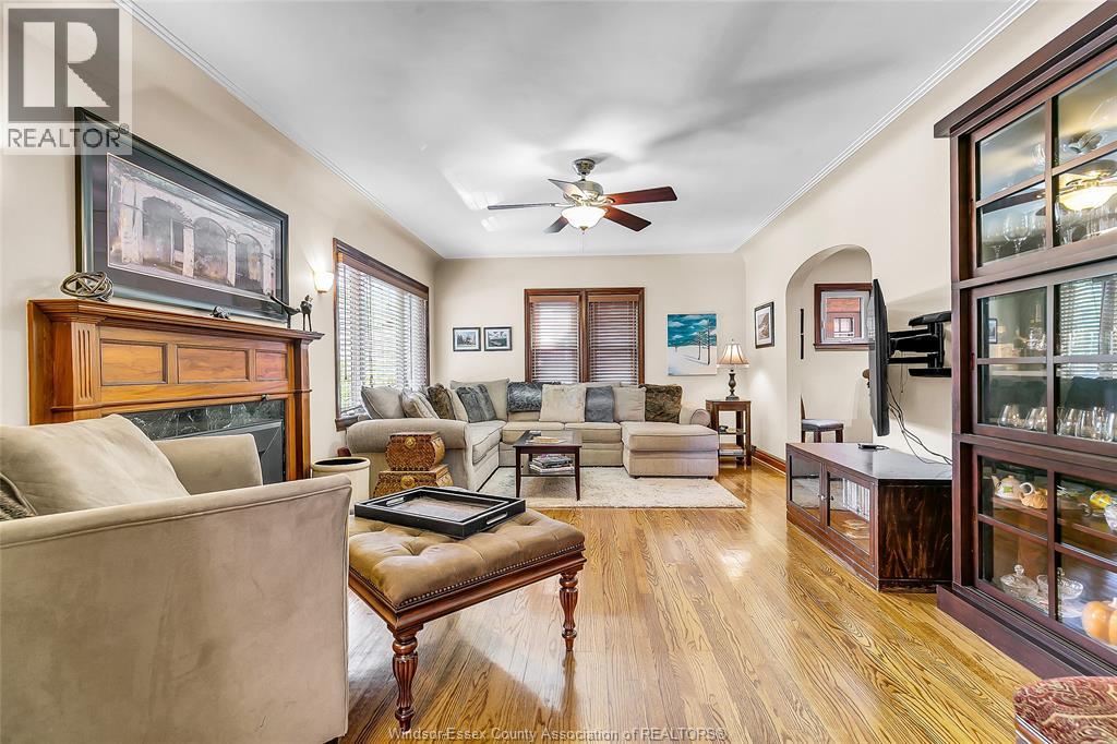 2275 VICTORIA AVENUE - Image 5