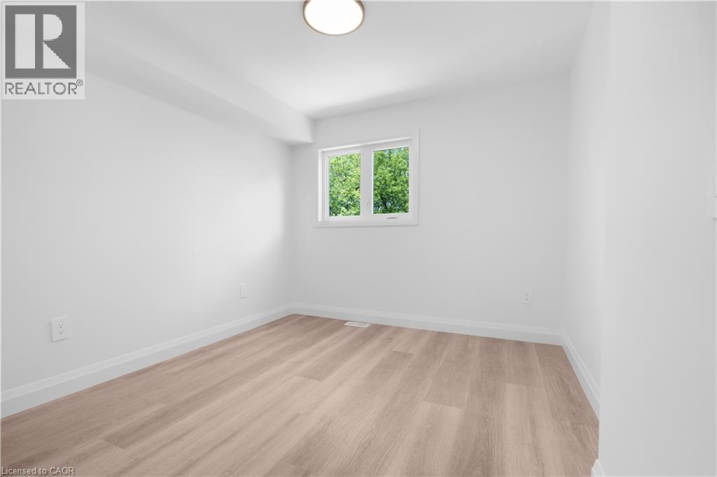 220 Heiman Street — photo 13