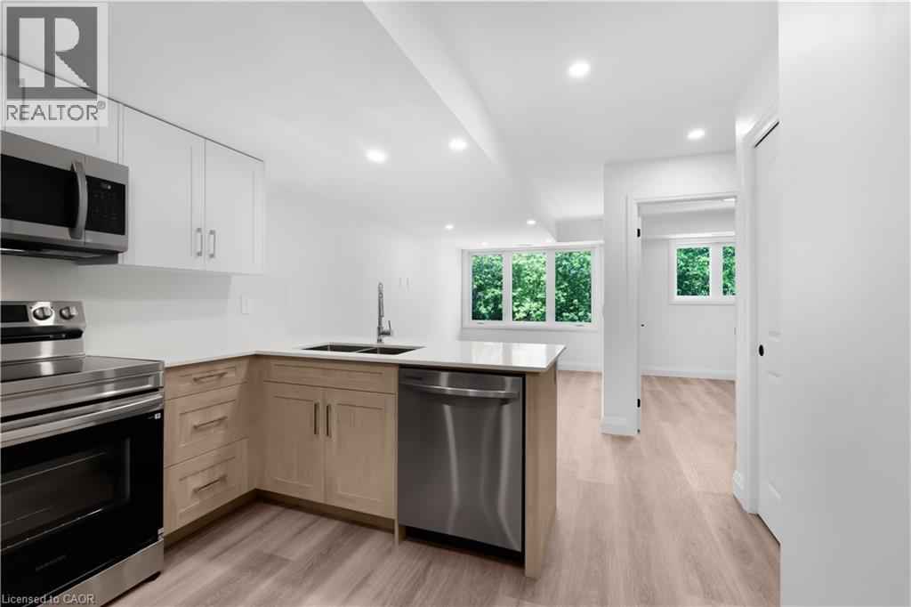 220 Heiman Street — photo 7