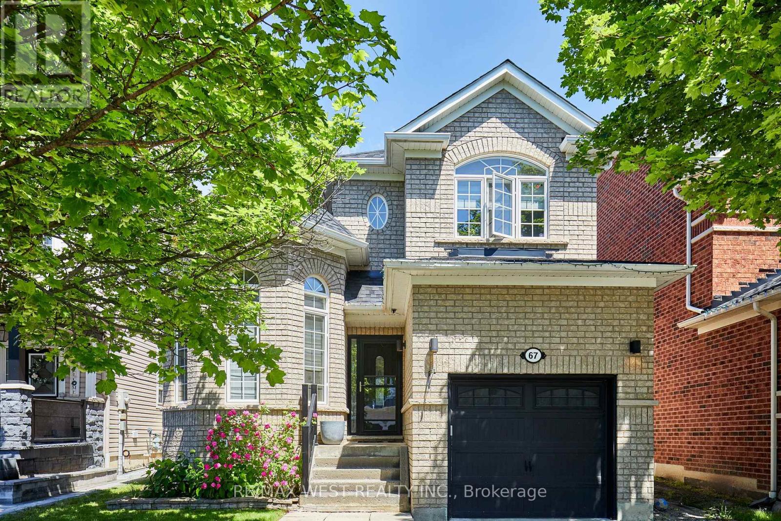 67 KENILWORTH CRESCENT - 2