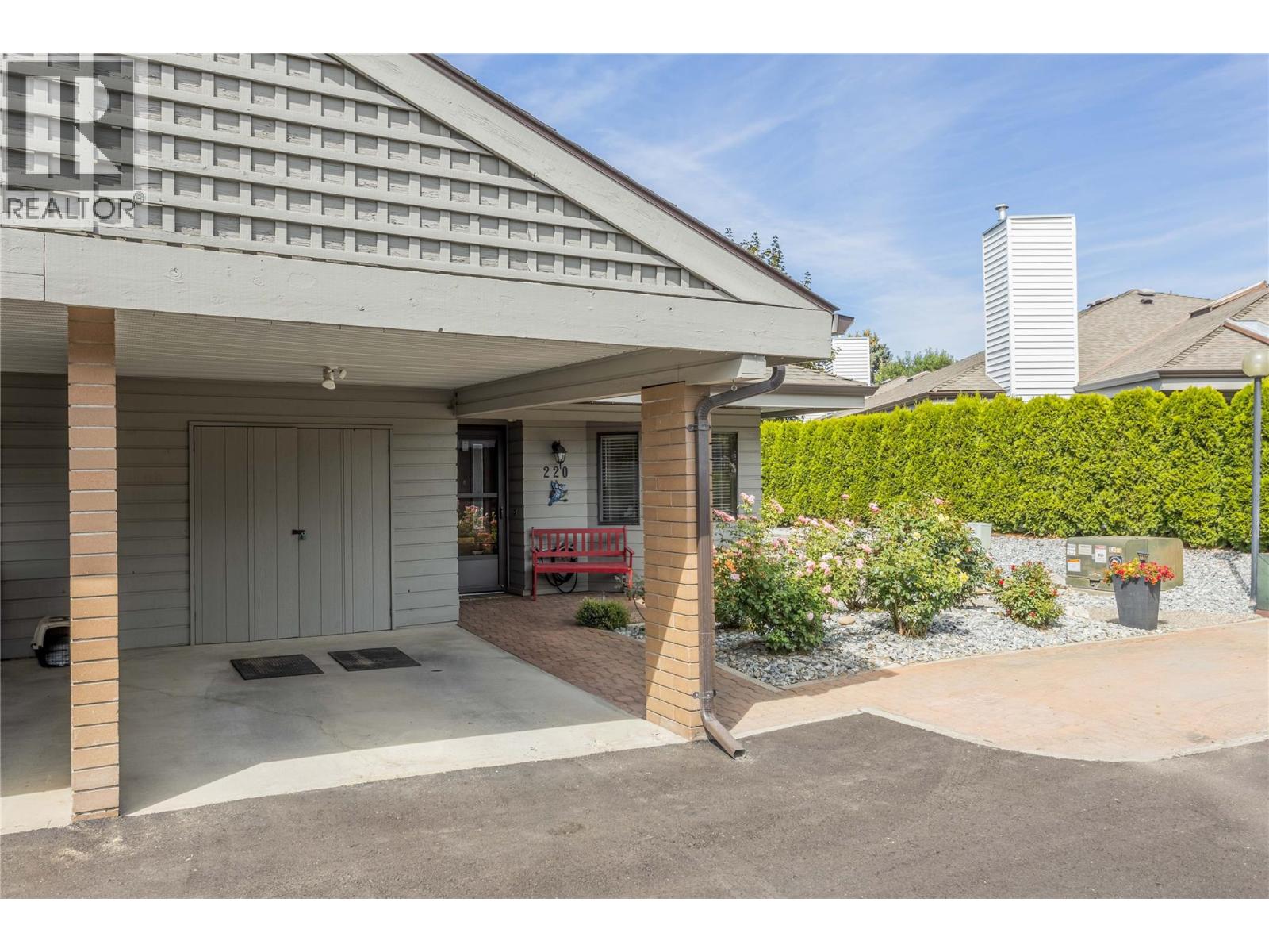 220 1765 Leckie Road, Kelowna