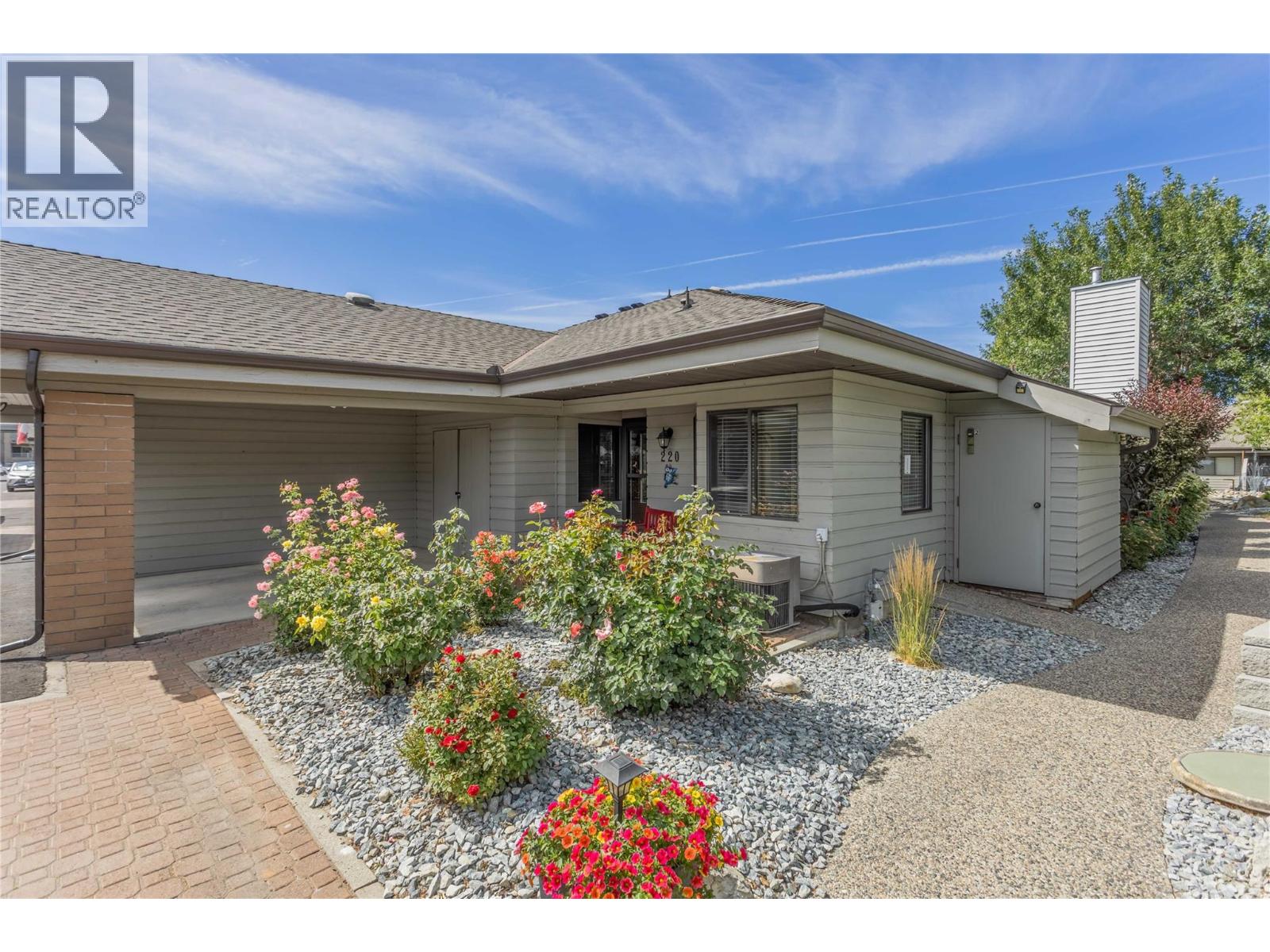 220 1765 Leckie Road, Kelowna