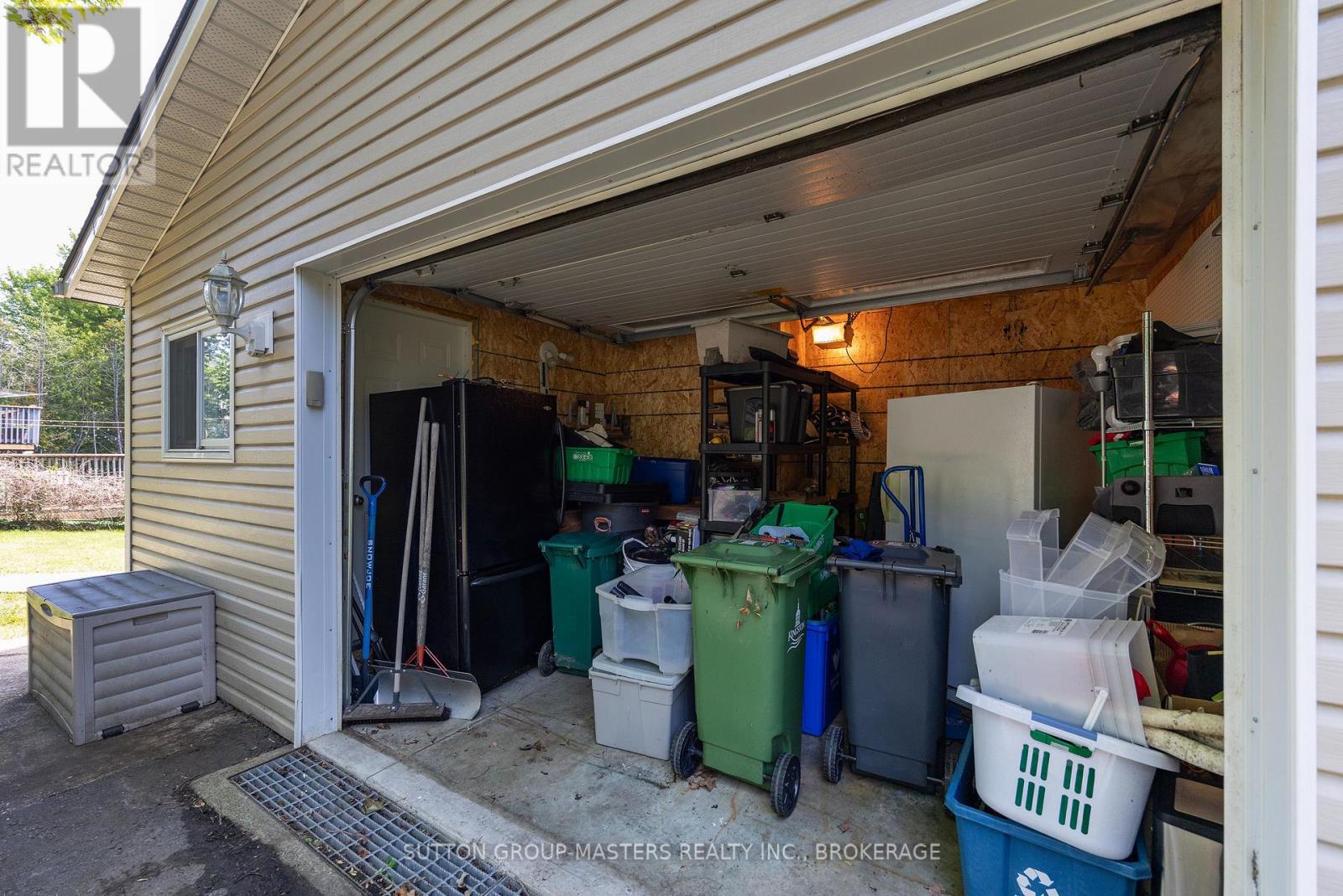 795 SAFARI DRIVE - Image 7