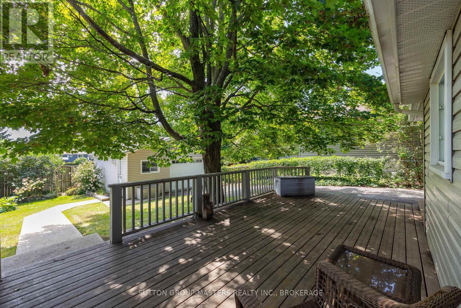 795 SAFARI DRIVE - Image 9