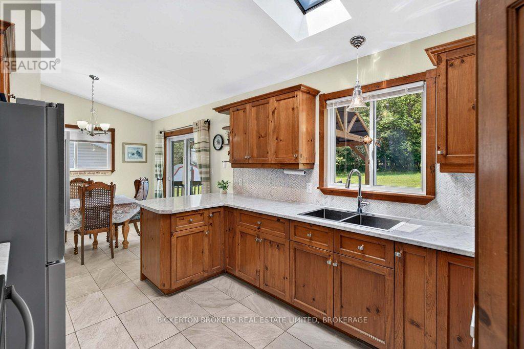 342 LYNDHURST ROAD - Image 28