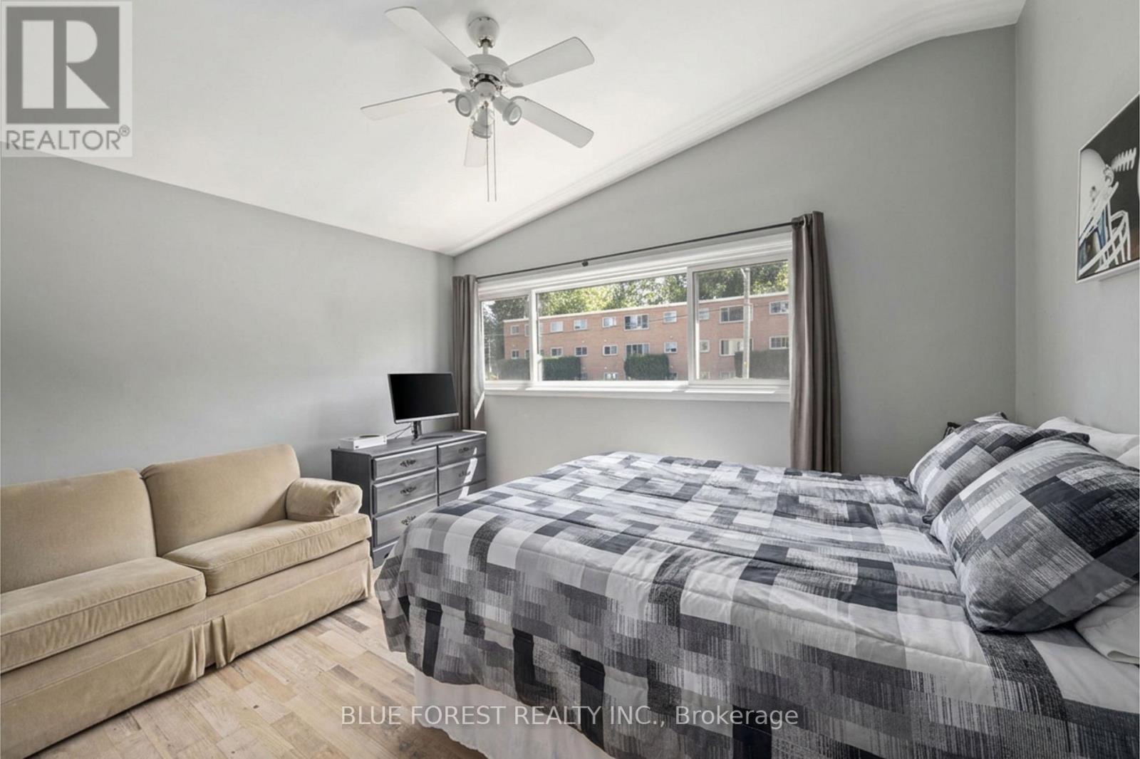 273 SAULSBURY STREET - Image 17