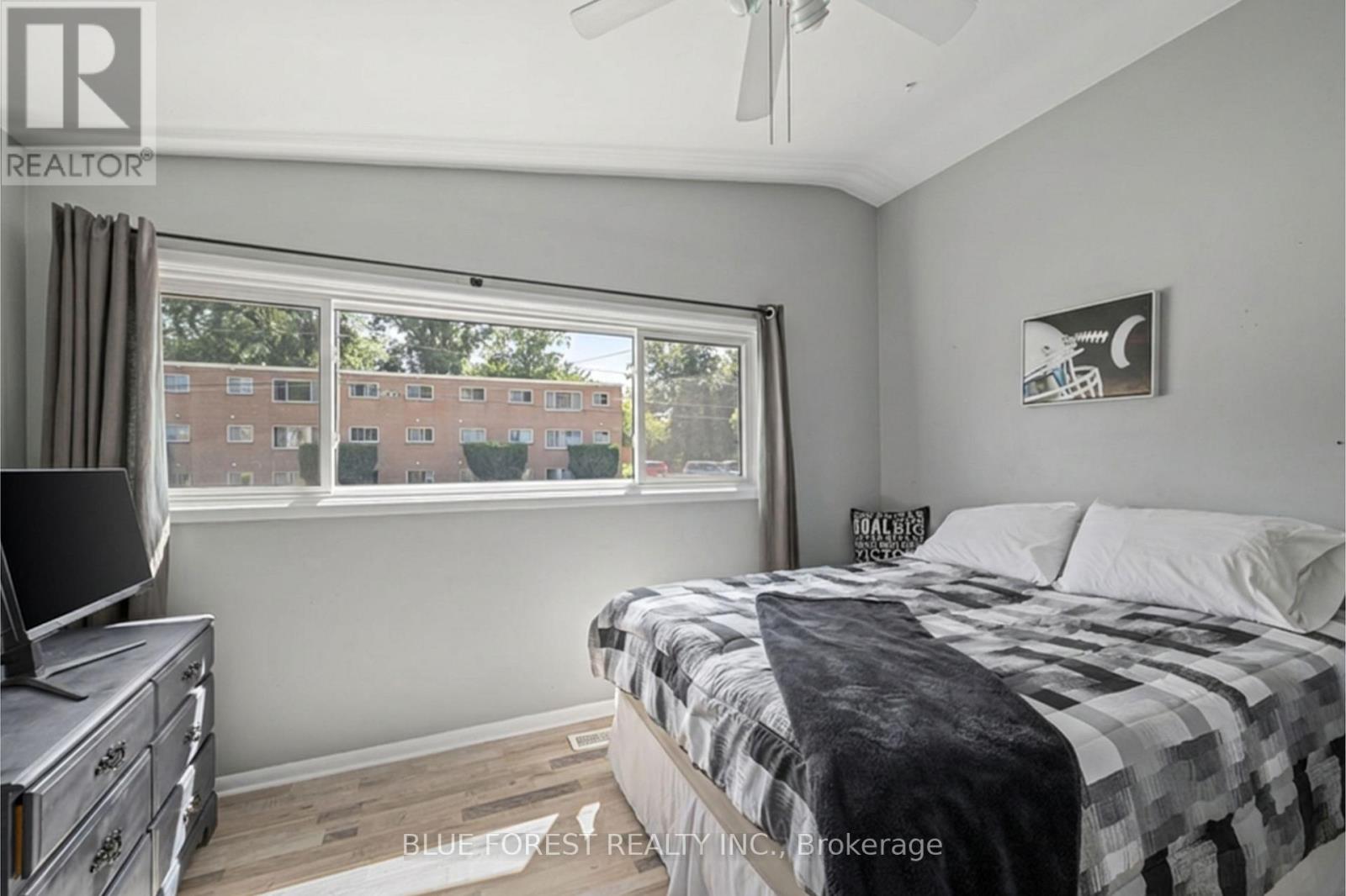 273 SAULSBURY STREET - Image 18