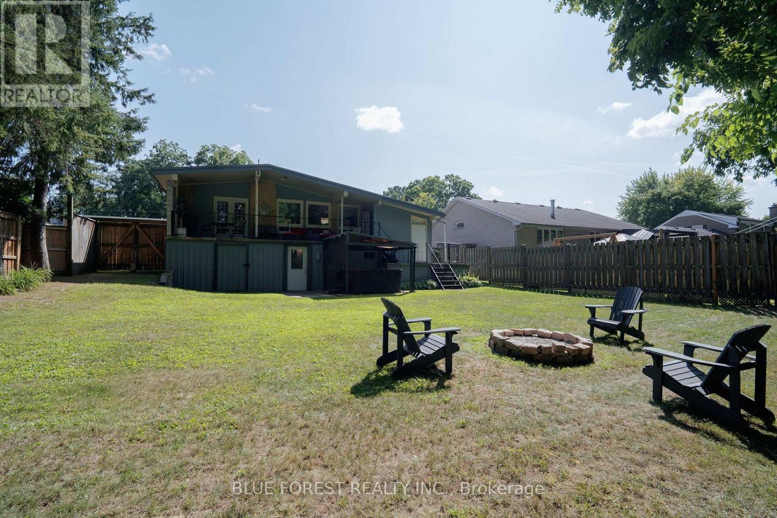 273 SAULSBURY STREET - Image 45