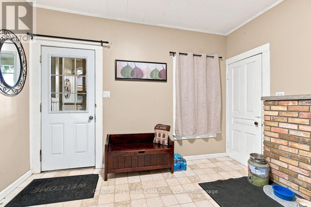 168 GRAHAM ROAD - 24