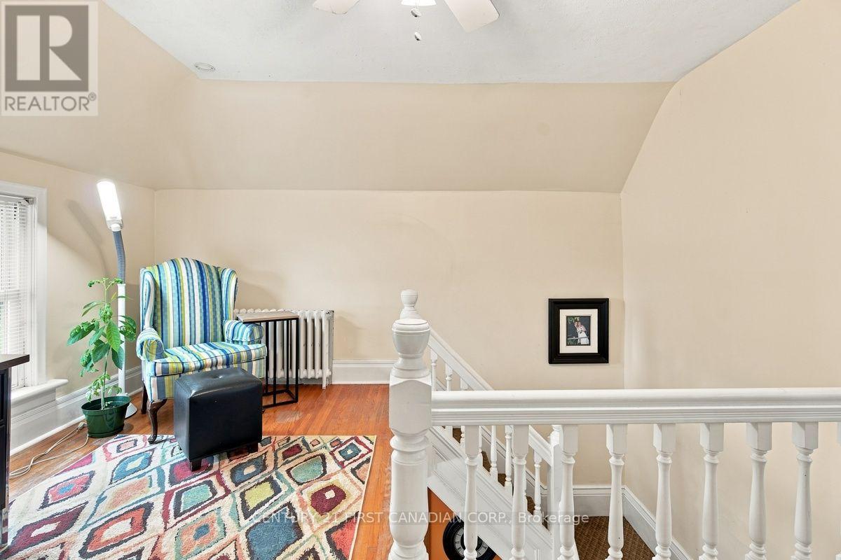 168 GRAHAM ROAD - 28