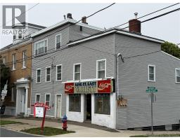 149 King St East, photo 3