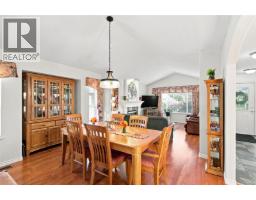 Family room - 6055 Brickyard Rd, Nanaimo, BC V9V1K3 Photo 6