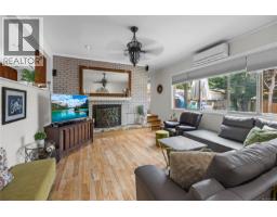 5567 Ventura Dr, Nanaimo, BC V9T5M6 Photo 12