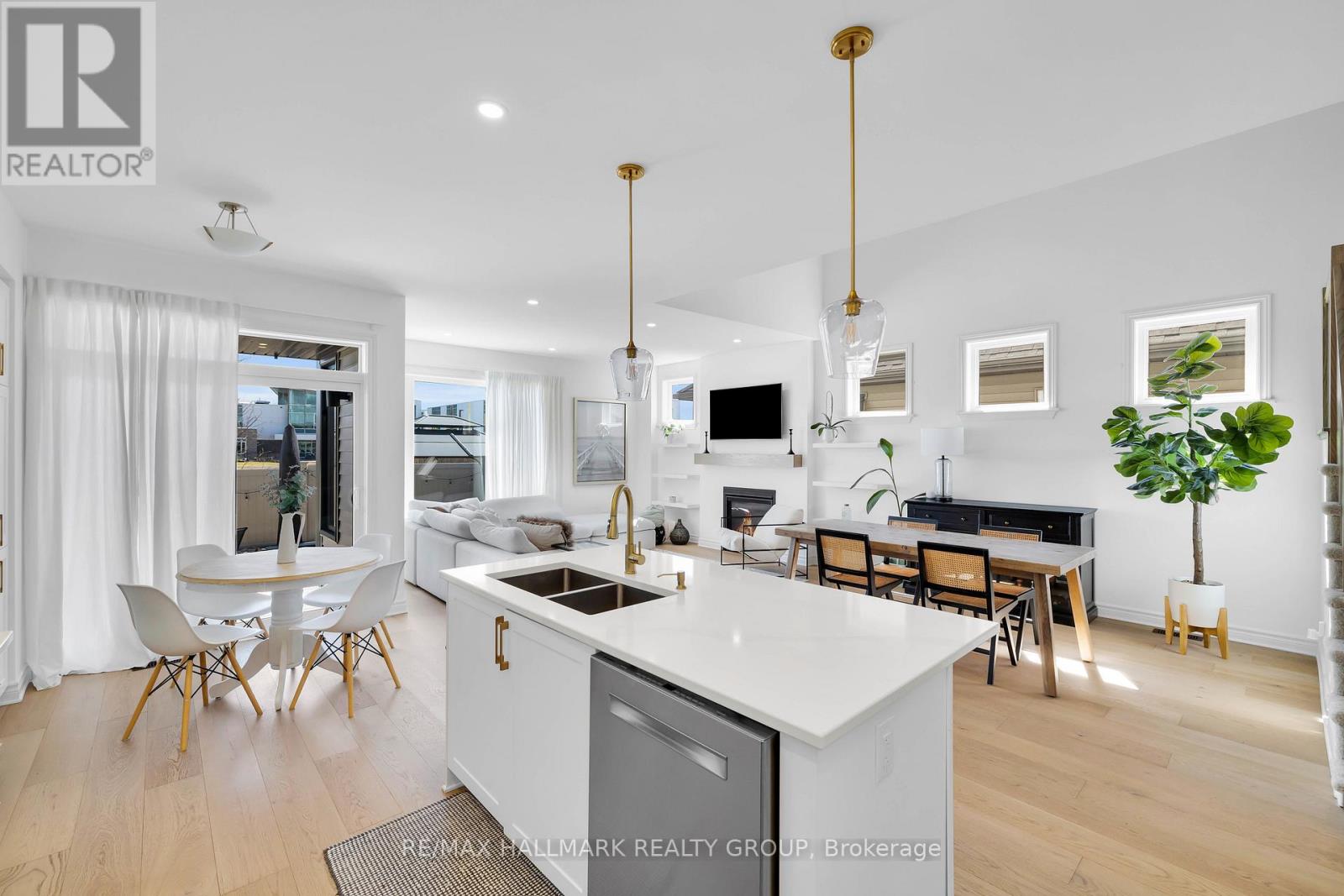 112 CREVASSE ROAD - Image 8