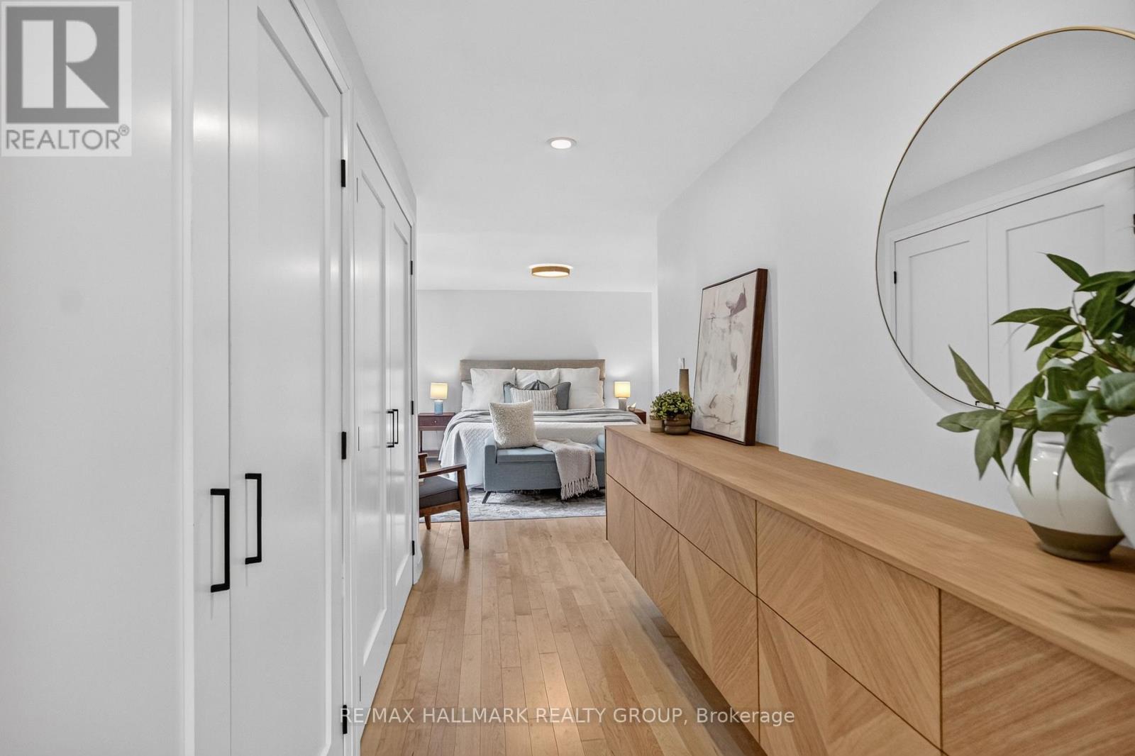 1677 ABBEY ROAD - Image 31
