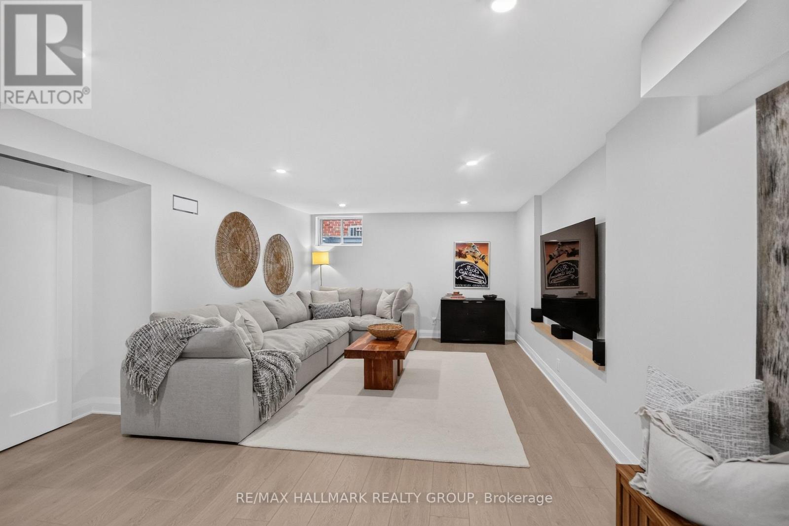 1677 ABBEY ROAD - Image 40
