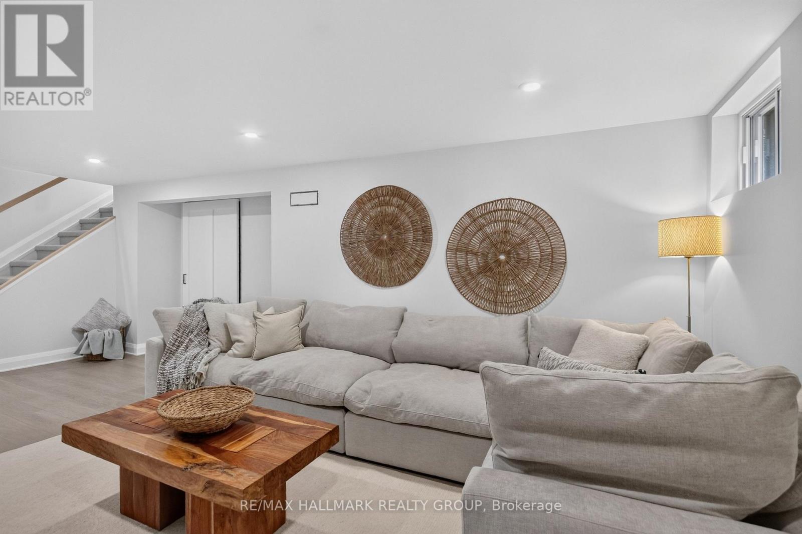 1677 ABBEY ROAD - Image 41