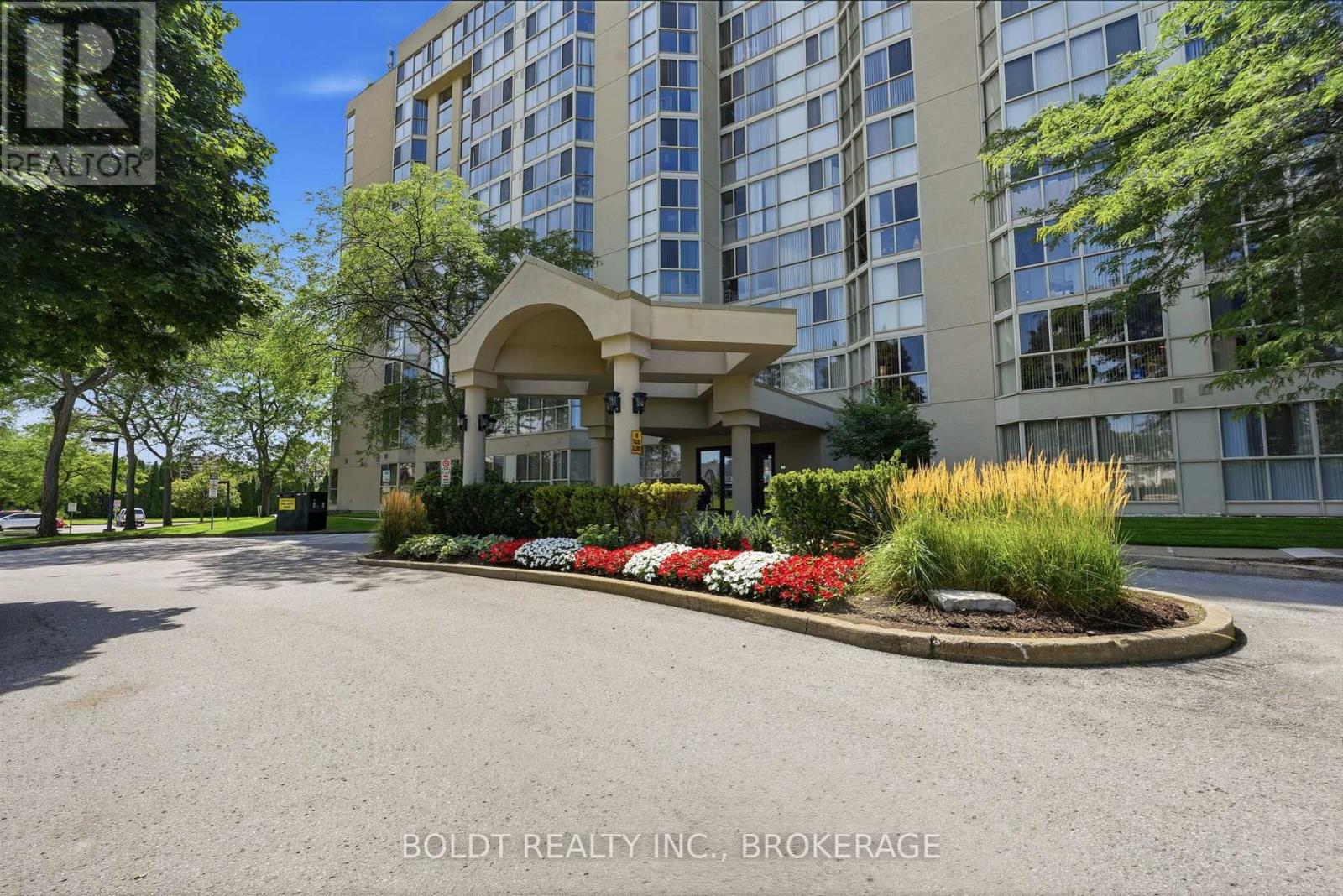 #306 162 MARTINDALE ROAD - Image 6