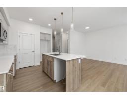 19051 20 Av Nw, Edmonton, AB T6M3E8 Photo 13