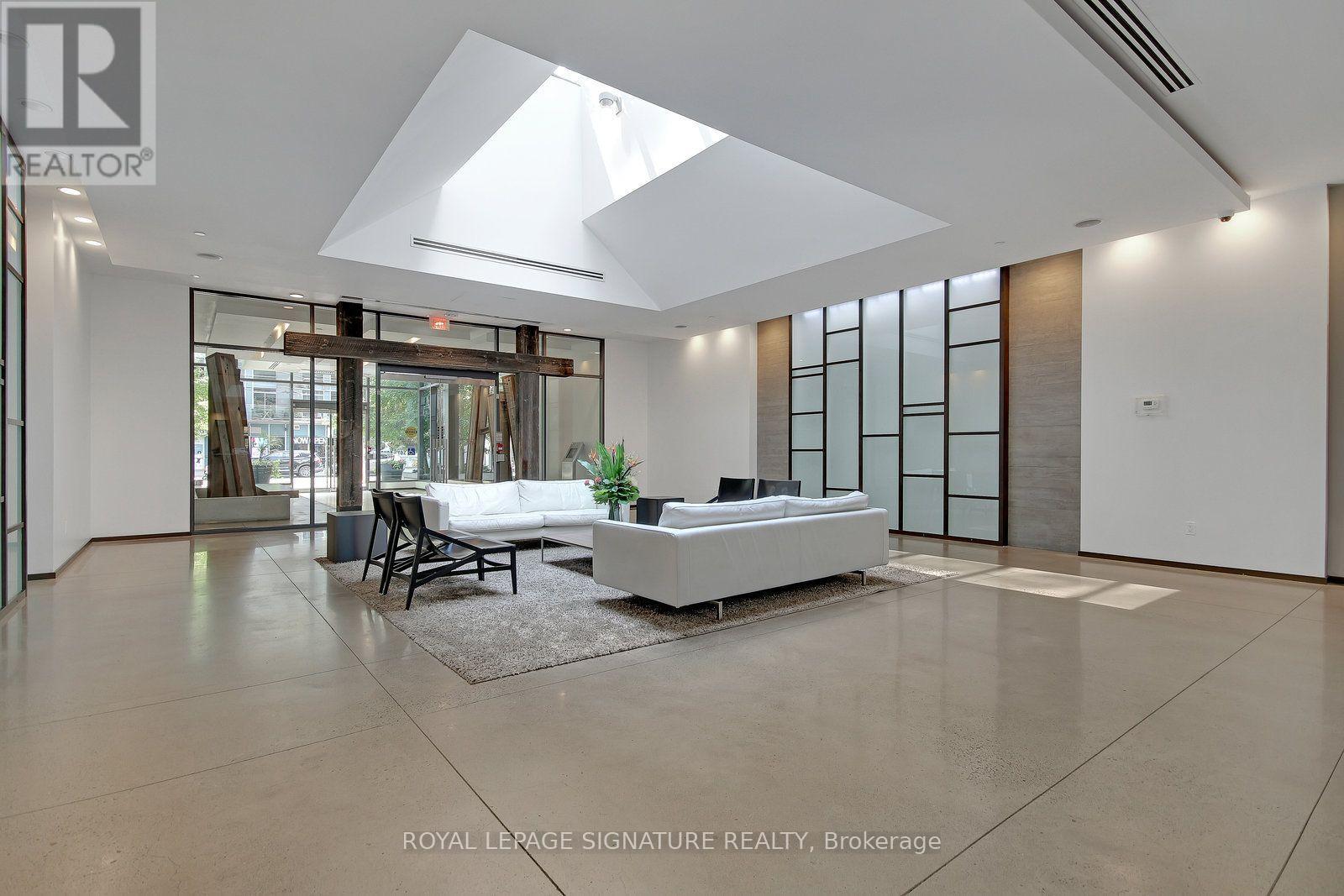 #333 1030 KING STREET W - Image 34