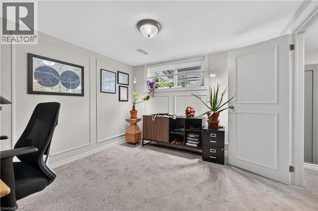 118 TYRONE Drive - 39