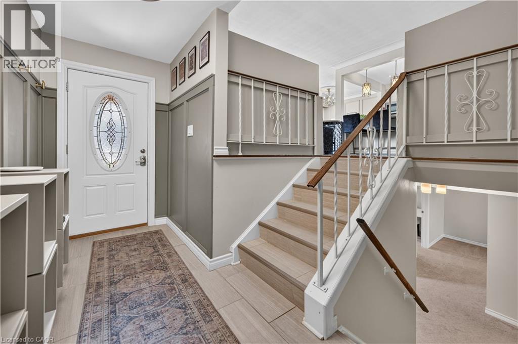 118 TYRONE Drive - Image 4