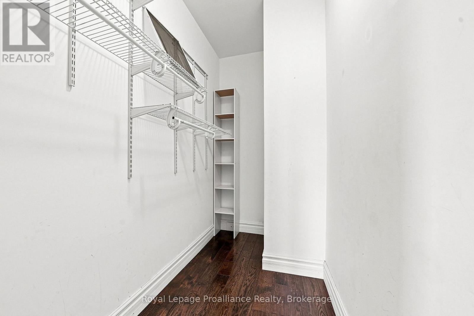402 BLACK ROAD - Image 22