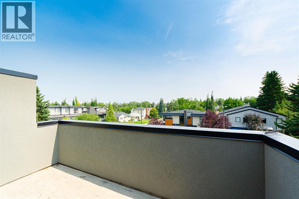 2302 Osborne Crescent SW - 24